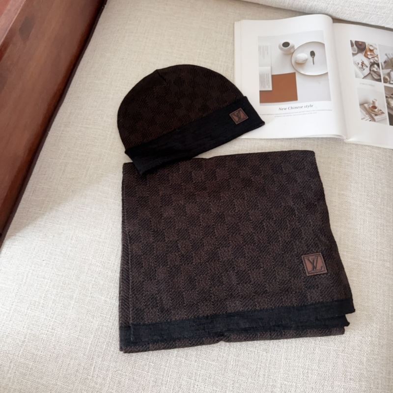 Louis Vuitton Caps Scarfs